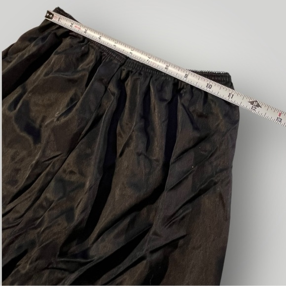 Vintage Black 100% Antron Nylon Mini Skirt Slip - Picture 13 of 14